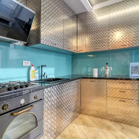 Designer Duplex Retreat Apartment Bukarest